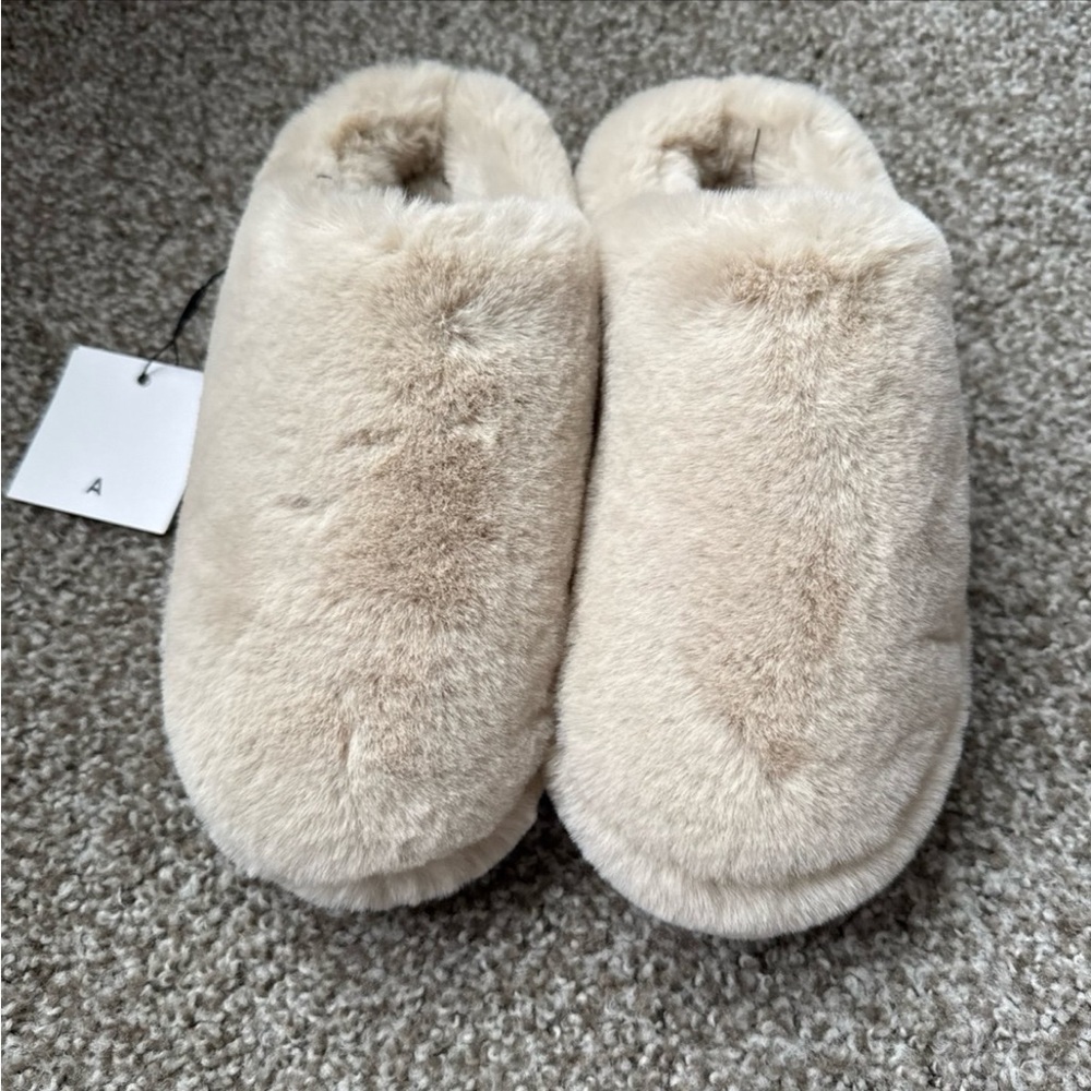Apparis Beige Misha Slippers in Latte